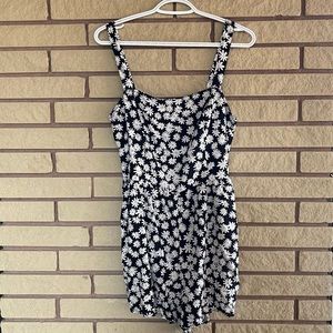 Daisy black romper